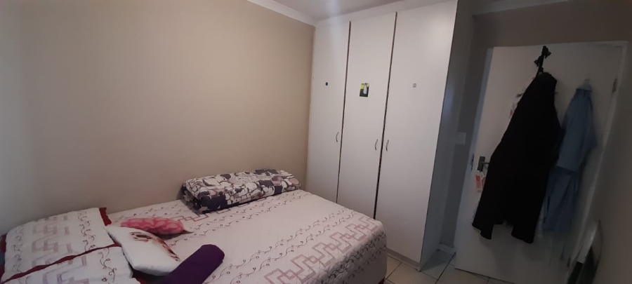 1 Bedroom Property for Sale in Maitland Western Cape